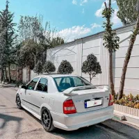 معاوضه پراید ۸۳ با مزدا ۳۲۳ کار دار