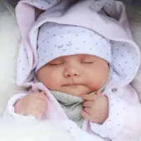 نیازمند پرستار کودک