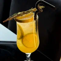 نیازمند باریستا خانوم و آقا جوان به صورت نیمه وقت|استخدام خدمات فروشگاه و رستوران|تهران, حکمت|دیوار