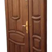 درب چوبی دو لنگه ورودی