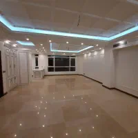 ۱۳۵ متر سه خواب فول تاپ لوکیشن