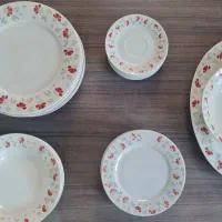 سرویس چینی ۸ نفره ۴۵ پارچه