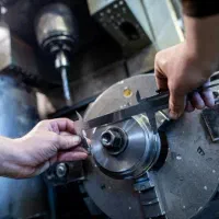 استخدام تراشکار سبک و سنگین