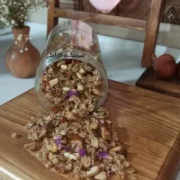 کیک و شیرینی و محصولات رژیمی