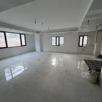 ۱۲۰ متر (مفید)۲ خواب دو نبش شمالی وحدت