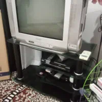 تلویزیون ۲۱ اینچ سامسونگ همراه با میز