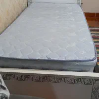 تخت یک نفره همراه تشک