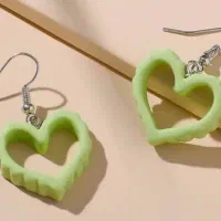 اکسسوری وزیورالات|زیورآلات و اکسسوری|بندر انزلی, آذربایجان|دیوار