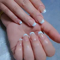 خدمات کاشت ناخن|خدمات آرایشگری و زیبایی|شیراز, کوشک میدان|دیوار