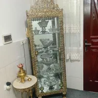 بوفه 40 میلیون  و میز برنجی 8 میلیون  بدون سماور