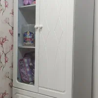 تخت دو طبقه و کمد