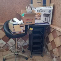 لوازم کامل ارایشگاه|آرایشگاه و سالنهای زیبایی|کاشان, خزاق|دیوار