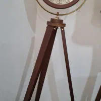 ساعت چوبی ایستاده