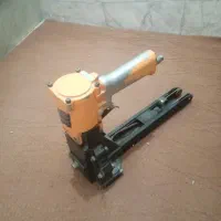 کارتن دوزبادی ومیخ کوب هیلتی|ابزارآلات|مشهد, طرق|دیوار