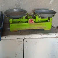 ترازوی قدیمی