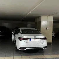 نیسان سیلفی امیتیس پلاس صفر