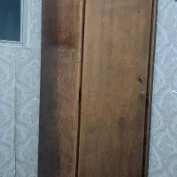 کمد لباس ایستاده