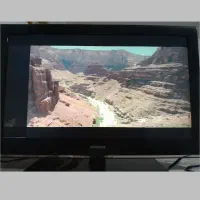 تلویزیون ال سی دی ۳۷ اینج  پنل سالم فلت سوخته|تلویزیون و پروژکتور|کرمانشاه, |دیوار