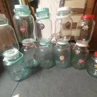 بانکه شیشه ای بزرگ