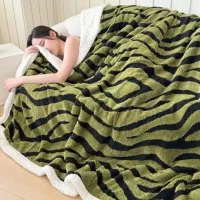 پتو دونفره دو رو ببعی|رختخواب، بالش، پتو|ساوه, |دیوار