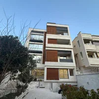 سالن بزرگ قابل چیدمان_نورگیر مستقیم_شخصی ساز