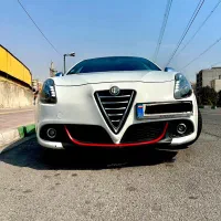 آلفا رومئو جولیتا