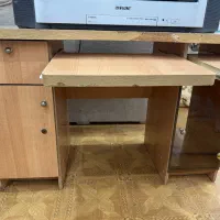 میز کامپیوتر