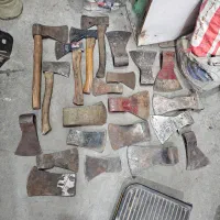 تبر و ادوات کمپ و کوه