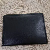 یک عدد کیف  کارت به رنگ قهوه ای پر رنگ گم شده