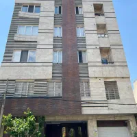 ۹۶ متر ۲خواب_هروی_۲پارکینگ_طبقه بالا