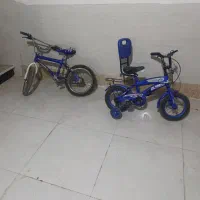 دوچرخه و کابینت آشپزخانه