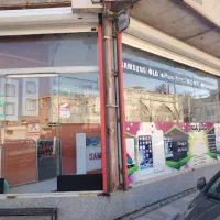 مغازه-دو-طبقه-خیابان-ریاضی