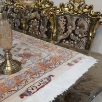 مبل در حد نو با ناهارخوری