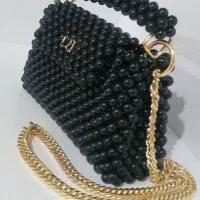 کیف مرواریدی با دست کار شده نو نو هستش قیمت ۱۵۰۰