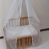 گهواره تمام چوب