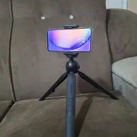 سه پایه موبایل