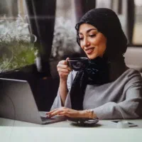 احتیاج به کار تاکسی سرویس