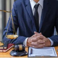 وکیل متخصص حقوقی کیفری طــلاق