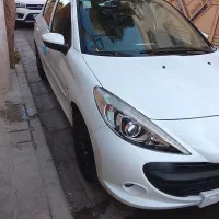 207 پانا ارتقاء یافته 1402|خودرو سواری و وانت|شاهینشهر, فردوسی|دیوار