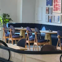 ظرفشور،گریل کار،سوخاری زن،سالن دار رستوران چابزی