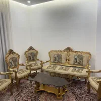 مبل کلاسیک ۷نفره با میز وسط