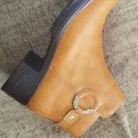 بوت خردلی سایز ۳۹