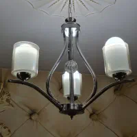 سه عدد لوستر و یک عدد دیوارکوب