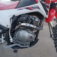 فلاتcrf200سویچ استارتی و دزد گیر|موتورسیکلت|پاوه, |دیوار