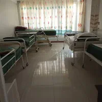 تخت بیمارستانی