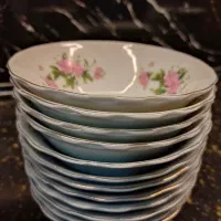 نعلبکی بشقاب کفگیر ملاقه گلسرخی دیوارکوب|حراج|اصفهان, شهرک کاوه|دیوار