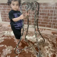 استند آهنی گلدان