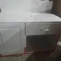 کمد تنها مناسبدگداستن وسایل کم جا بدون شکستگی|جاکفشی، کمد، دراور|تهران, تهرانسر مرکزی|دیوار