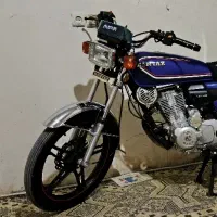 موتور هوندا ۲۰۰ همتاز و موبایل s24 ultra