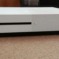 XBOX ONE S در حد نو|کنسول، بازی ویدئویی و آنلاین|اصفهان, مهدی آباد|دیوار
